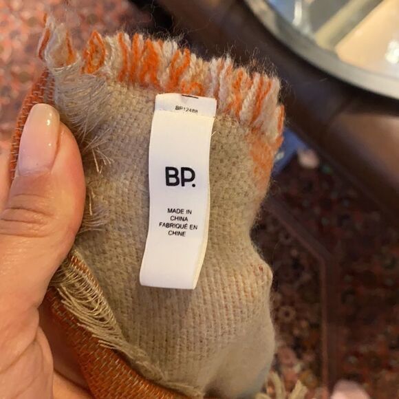 BP. Extra large orange and blue scarf - Picture 3 of 4